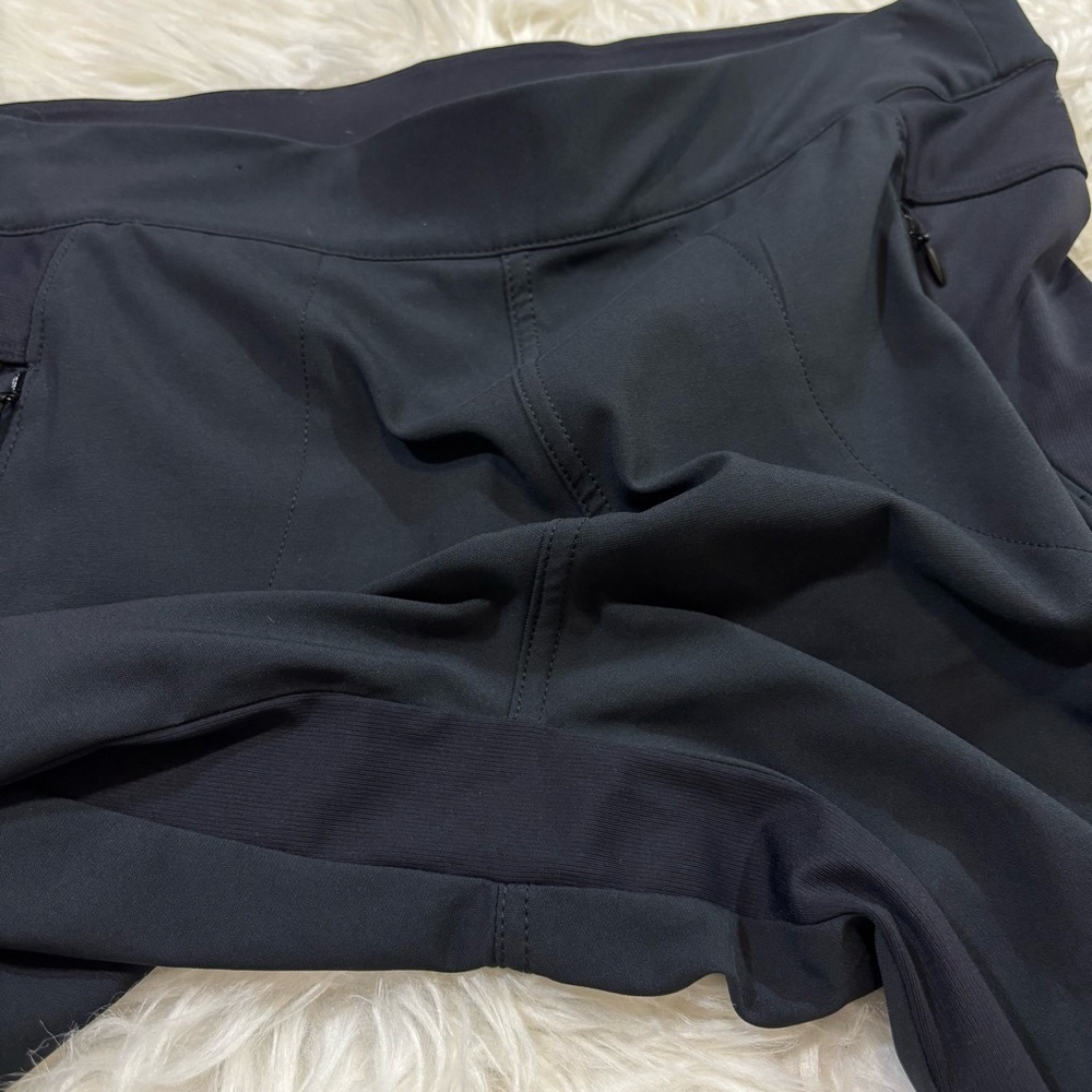 Kuhl the Weekndr Pants Womens size Medium Hiking Water Resistant Pants - Picture 4 of 11